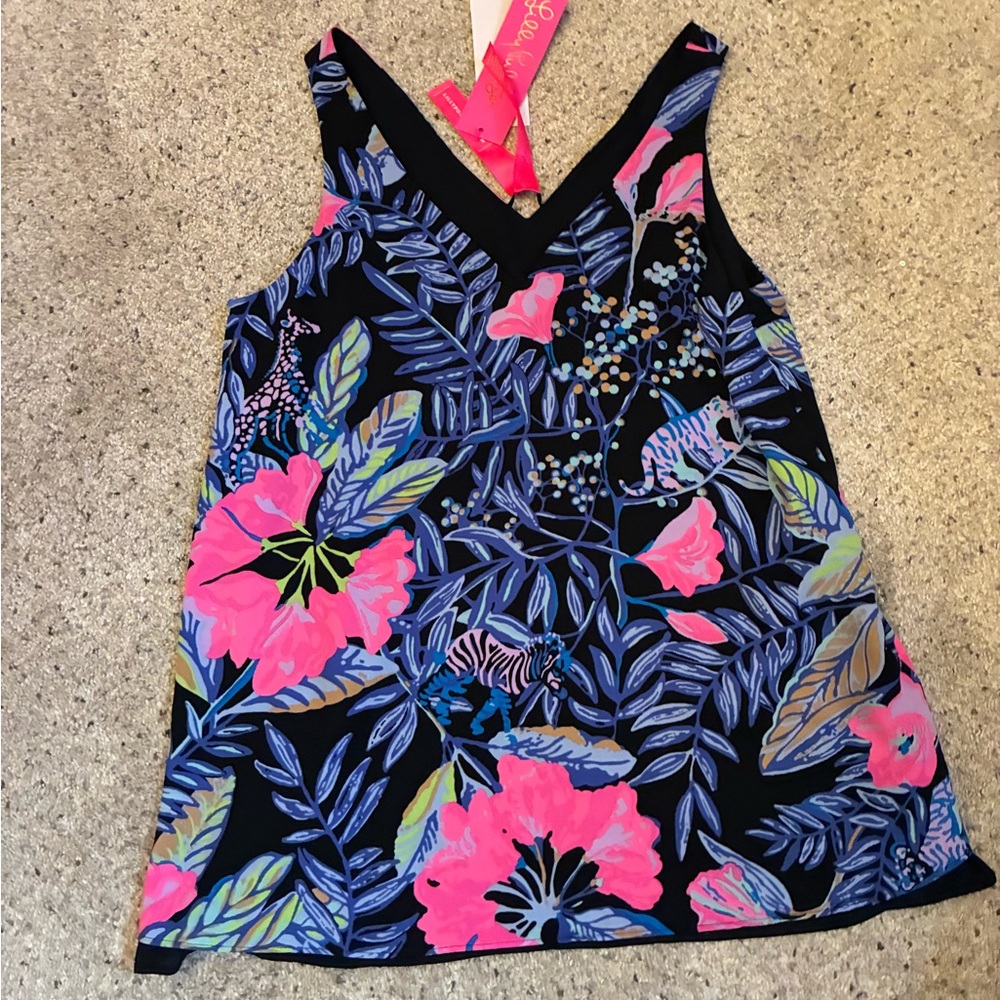 NWT Lilly Pulitzer Floral Print Sleeveless Top that is reversible.